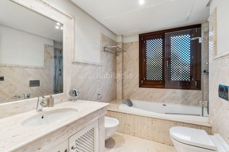 Foto 98db0c20-a44b-498e-beab-9985046887c3. Àtic a Centro Estepona