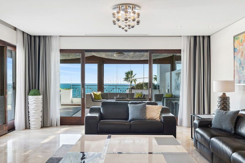 Foto 9f933dda-cf81-45c5-bbab-c7cb42083c18. Àtic a Centro Estepona