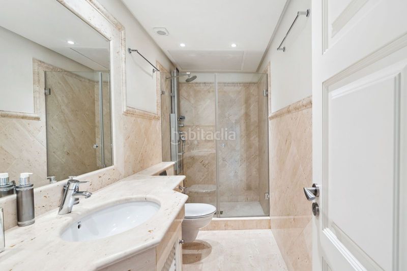 Foto 37fd92c0-2036-4aaa-a31a-d2f899810a11. Ático en Centro Estepona