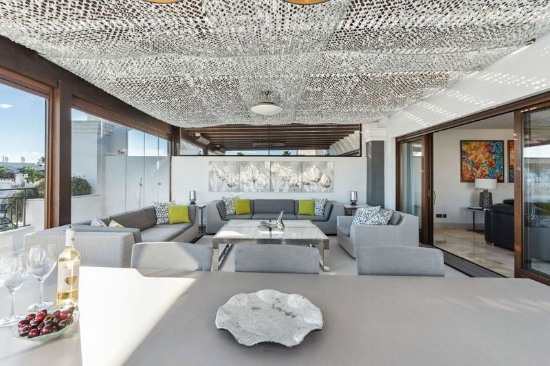 Foto 91952211-e72b-41c3-a611-f005a2830079. Ático en Centro Estepona