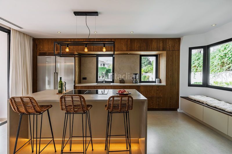 Foto 1c99e561-ed45-4047-ba0a-973b38b0bc44. Casa adossada amb aparcament a Las Brisas Marbella