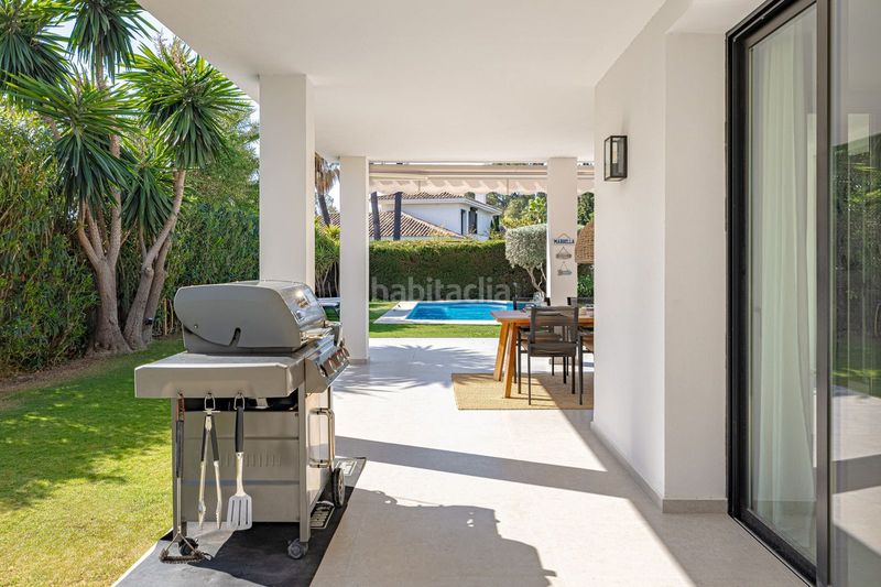 Foto 3afbb83d-45f3-43b6-91e3-fc8a3995fe0a. Casa adossada amb aparcament a Las Brisas Marbella