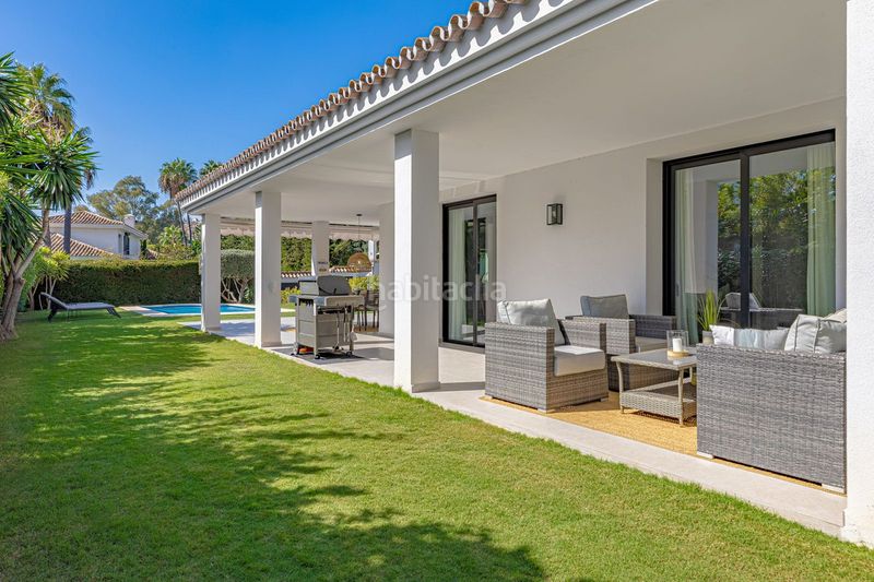 Foto 4d6652ac-8754-4b67-b796-c52b8c267ebb. Casa adossada amb aparcament a Las Brisas Marbella
