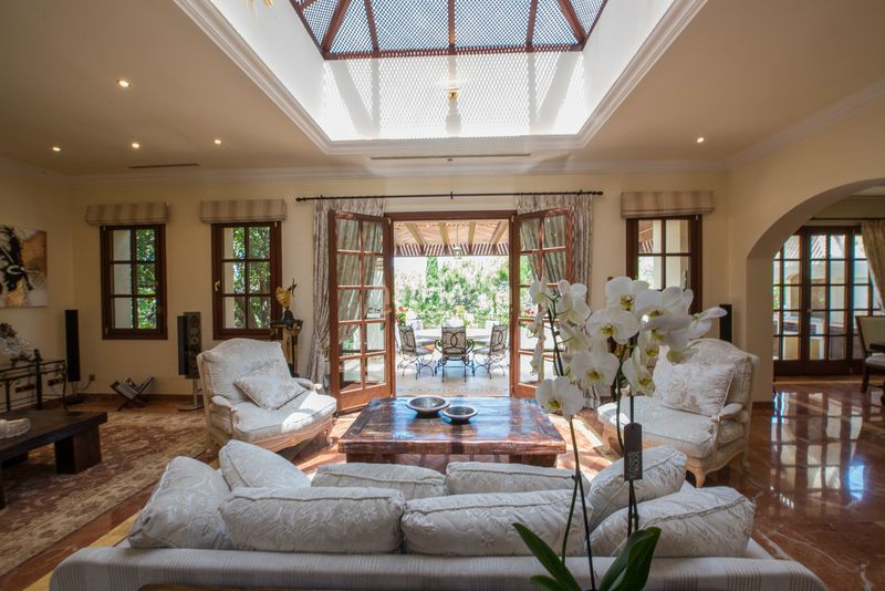 Foto 7720ec7e-5fe2-4d17-9cbe-c0bf756ecea2. Casa adossada a La Zagaleta Benahavís