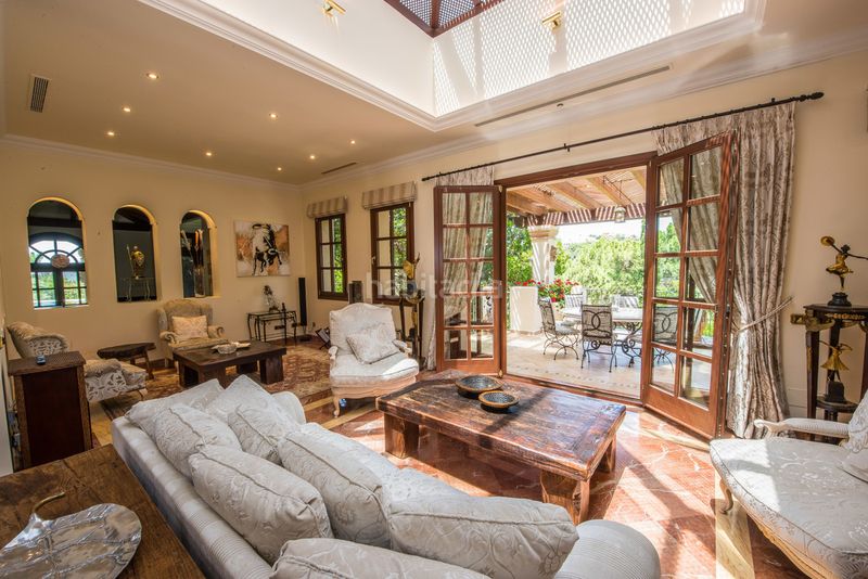 Foto 82693793-2c9d-4133-adaa-dc90bc8902b7. Casa adossada a La Zagaleta Benahavís