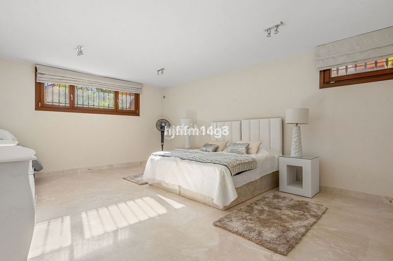 Foto 0fcf213c-1468-4ffe-8098-a47ac72d56ae. Casa adosada en La Carolina - Guadalpín Marbella