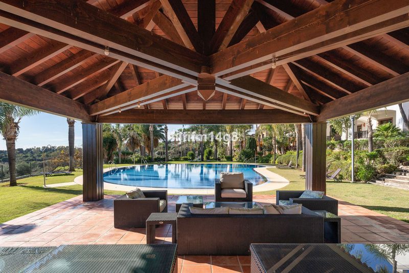 Foto a3066707-bae6-4558-a3e1-51f6aed764d7. Casa adosada en La Carolina - Guadalpín Marbella