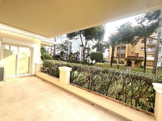 Flat in Puerto Banús