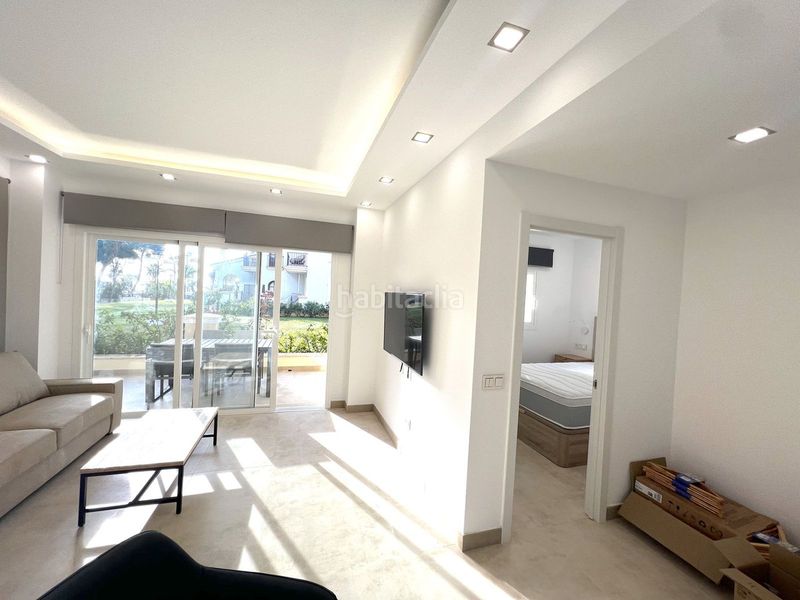 Foto e136f710-23c1-4b0a-a82e-c1096f8027ea. Pis a Puerto Banús Marbella
