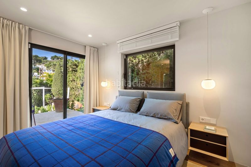 Foto b2f50375-0e57-495f-a84f-c69f404ba789. Casa adossada a Las Brisas Marbella