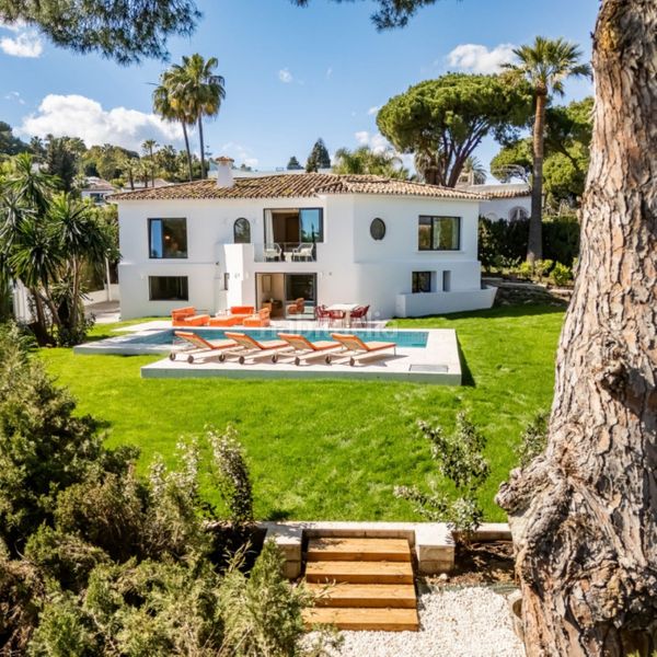 Foto b48f3ce6-ddaa-4203-91b9-979cd202aa96. Casa adossada a Las Brisas Marbella