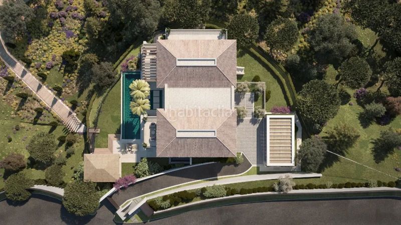 Foto 7bf0aa2b-011b-4c11-be74-e30d1dc3635f. Casa adossada amb aparcament a La Quinta Benahavís