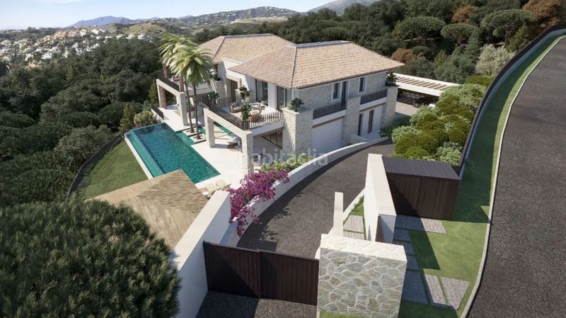 Foto f720dbfe-4835-4ec0-a88d-5d0b06965f7e. Casa adossada amb aparcament a La Quinta Benahavís