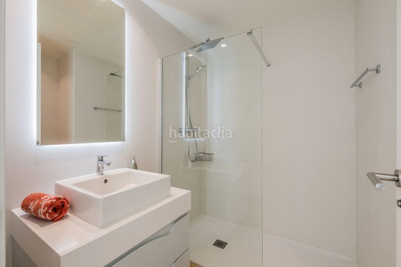 Foto 78738f7b-ae85-4e47-a199-dd7cb74192ab. Ático en Los Monteros Marbella