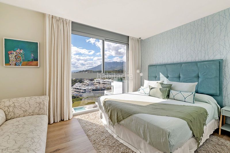 Foto 8ce093ff-a00f-464f-958e-8a691f5601f9. Ático en Los Monteros Marbella