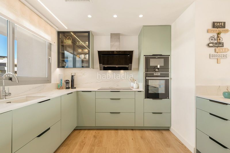 Foto bbe3cec3-be54-4e10-923f-92a992e86f24. Ático en Los Monteros Marbella