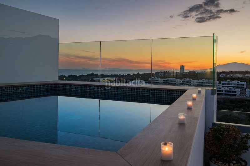 Foto ed266672-975c-4141-9119-1c2ed2b2fa88. Ático en Los Monteros Marbella