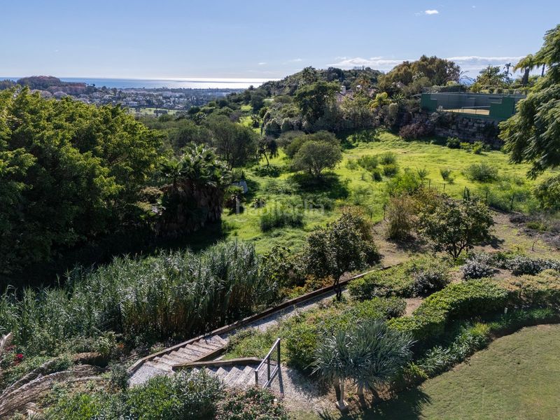 Foto f6cd27b0-3e07-492e-8df3-f082d5c03782. Casa adossada amb aparcament a Las Brisas Marbella