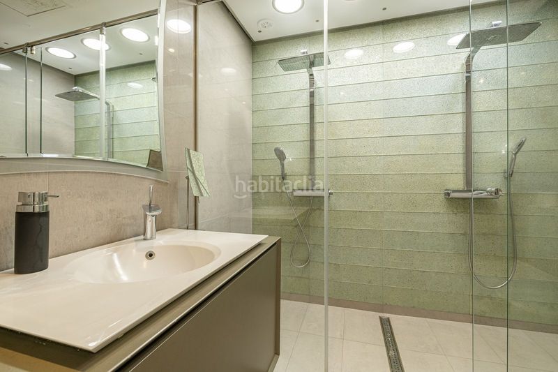 Foto a799ee2f-0f89-4a5c-be17-e2a4f8392e1b. Pis a Las Brisas Marbella