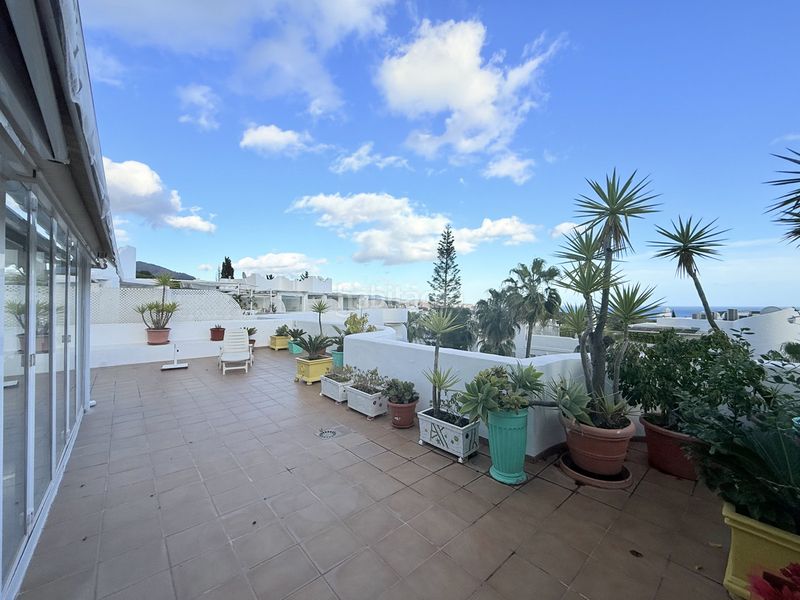 Foto c52645f7-fd76-40a3-b16e-df805dbc30ba. Àtic a La Carolina - Guadalpín Marbella