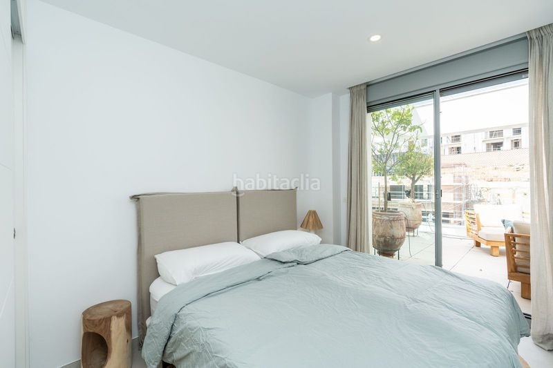 Foto d55646d7-29eb-4949-9abd-a5b74b52a4c9. Àtic amb aparcament a Elviria Marbella