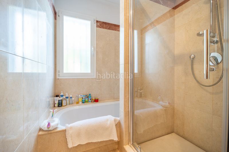 Foto a8f42995-8b8f-4915-ac91-b4d5aacafdc0. Casa adossada a Istán