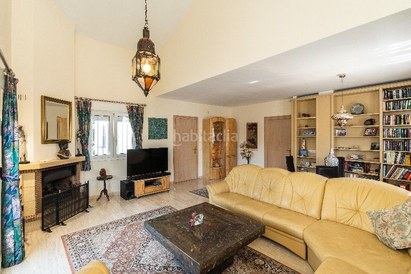 Foto 0d5da05d-3eb4-4df2-87c2-27a003fd1dab. Casa adosada en Marbesa Marbella