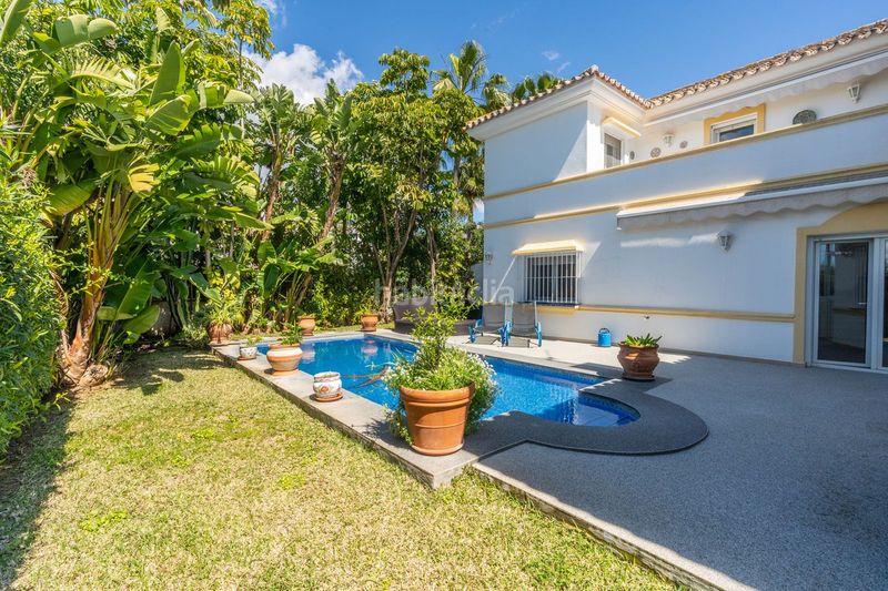Foto 726476fc-13f4-4ee5-aea9-5fa6a2610f46. Casa adosada en Marbesa Marbella