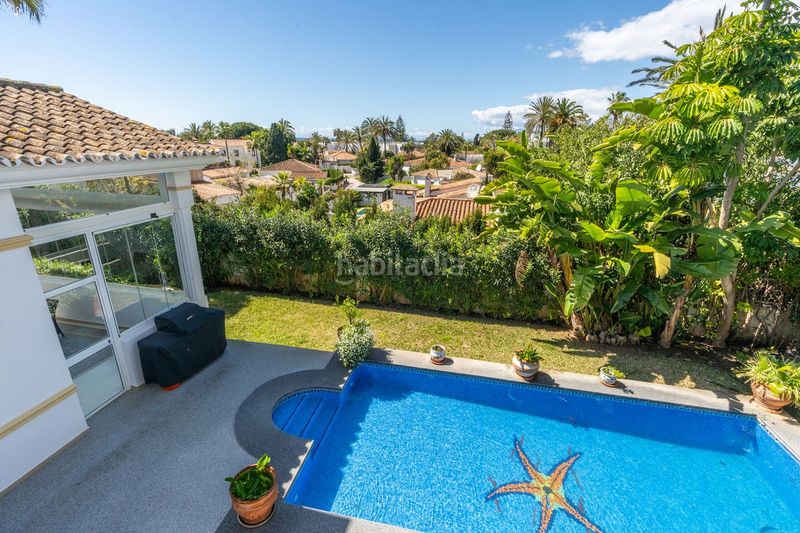 Foto a676c90b-78e6-4400-95b3-c2686cbc8c4d. Casa adosada en Marbesa Marbella