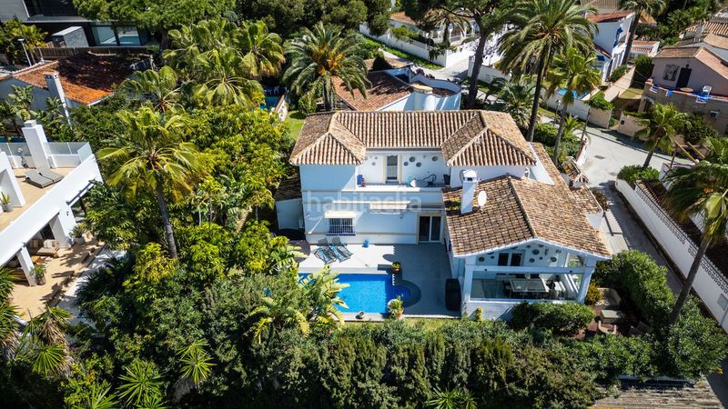 Foto c700e754-4a9d-4ae7-89ca-34c2ef536413. Casa adosada en Marbesa Marbella