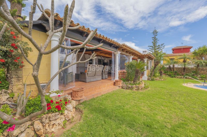 Foto 24f3ac15-e01c-41e3-921e-041ac7458c3c. Casa adossada a Las Chapas - Alicate Playa Marbella