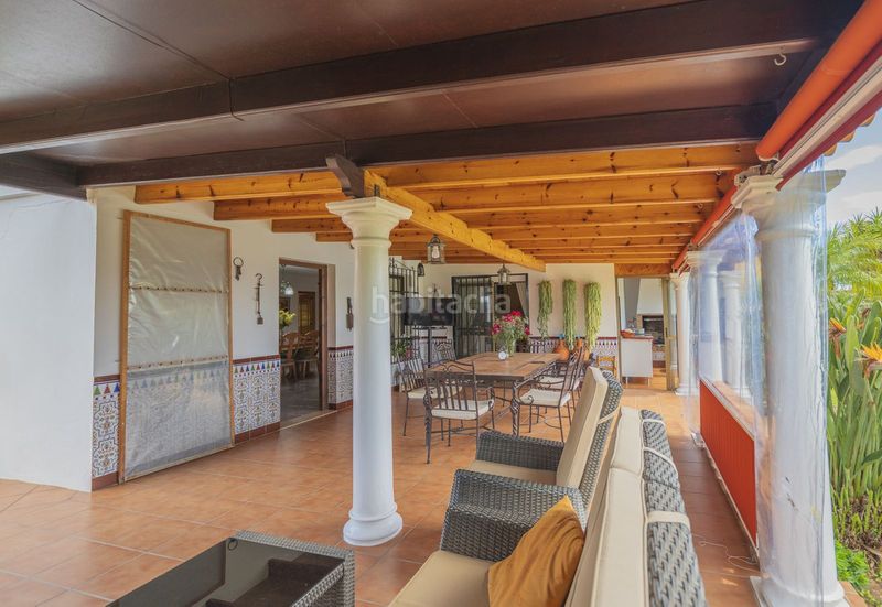 Foto 784bbdb2-0e6c-4c71-85b5-770591cd0f5a. Casa adossada a Las Chapas - Alicate Playa Marbella