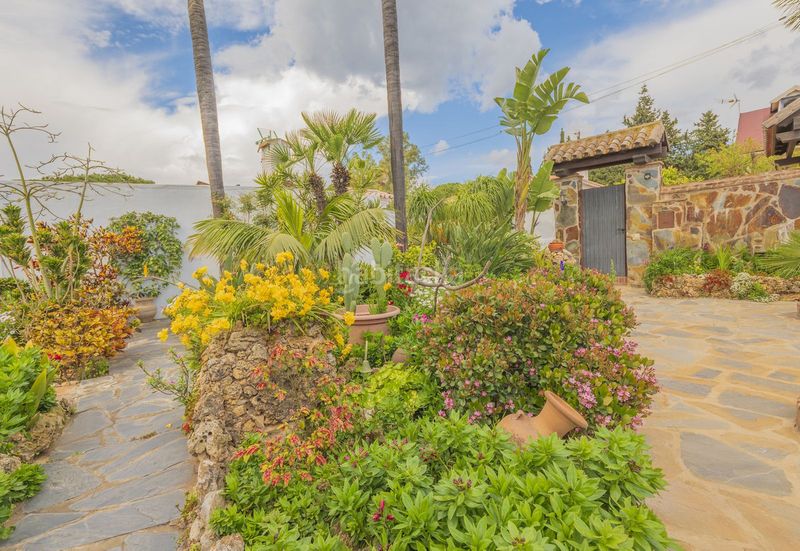 Foto c2725063-f02b-419e-9c7d-e1d41507134f. Casa adossada a Las Chapas - Alicate Playa Marbella