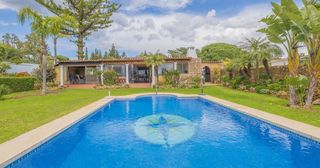 Semi detached house in Las Chapas - Alicate Playa
