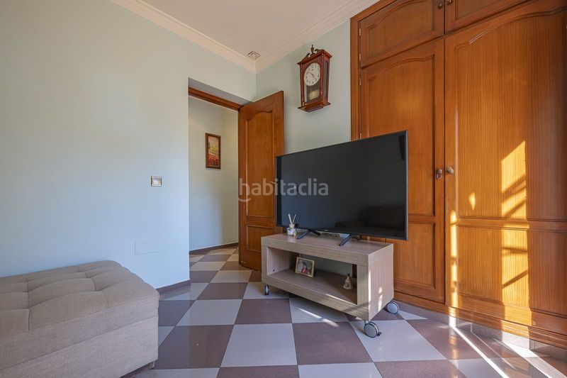 Foto dc2e2d4c-75d2-4eff-bfa0-a68061f98603. Casa adossada a La Quinta Benahavís