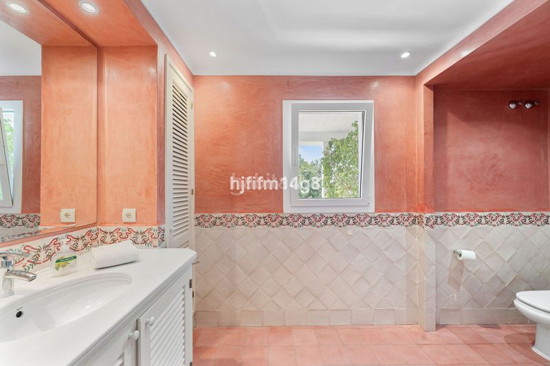 Foto 49735378-74ba-4d30-82f7-ddd94aa7c30b. Maison jumelée dans Las Brisas Marbella