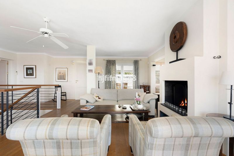 Foto 57ab79be-68bf-41a4-a3c0-baab6fe42076. Maison jumelée dans Las Brisas Marbella