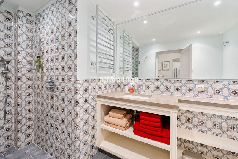 Foto abb99cb9-bc2f-404f-bafd-0bfce64e8be4. Maison jumelée dans Las Brisas Marbella