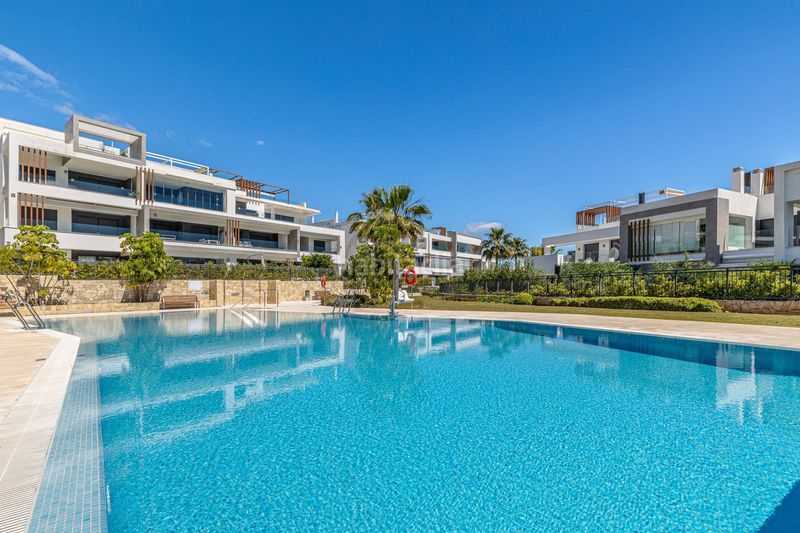 Foto 027ba91c-ec05-422c-890a-1b80711f93dc. Ático en Cancelada Estepona