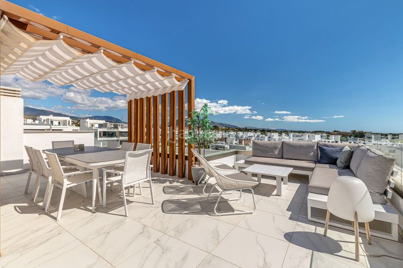 Foto 143b9b80-635c-4ac8-8569-7fdf72e614e4. Ático en Cancelada Estepona