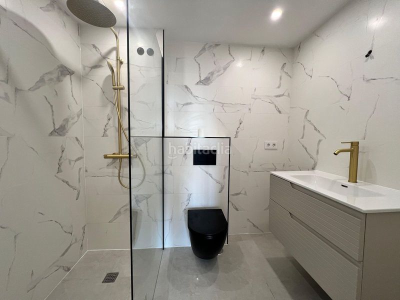 Foto dfd1965c-6641-4cd4-8493-2a09a423e1b5. Piso en Las Brisas Marbella