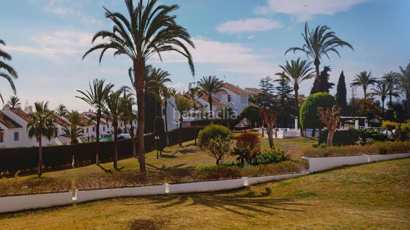 Foto e2c793c8-57b8-4bfc-afae-856b5545467c. Piso en Las Brisas Marbella