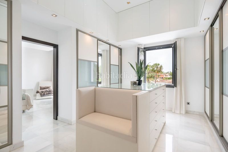 Foto a1194642-0177-4907-b7b4-2eefbb3672a9. Casa adossada a Las Brisas Marbella