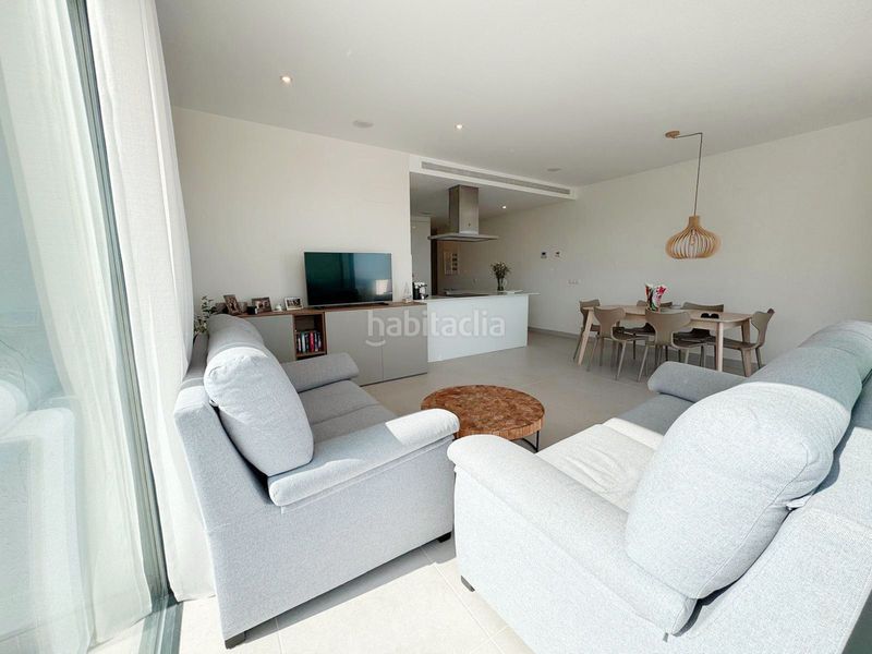 Foto 14bbf087-6dae-4f7c-9b1d-3642bbd97eb8. Àtic a Centro Estepona