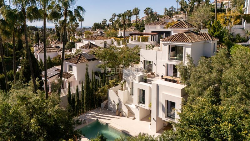 Foto fb629051-4671-4b07-bda1-72315d8b4390. Casa adossada a Las Brisas Marbella