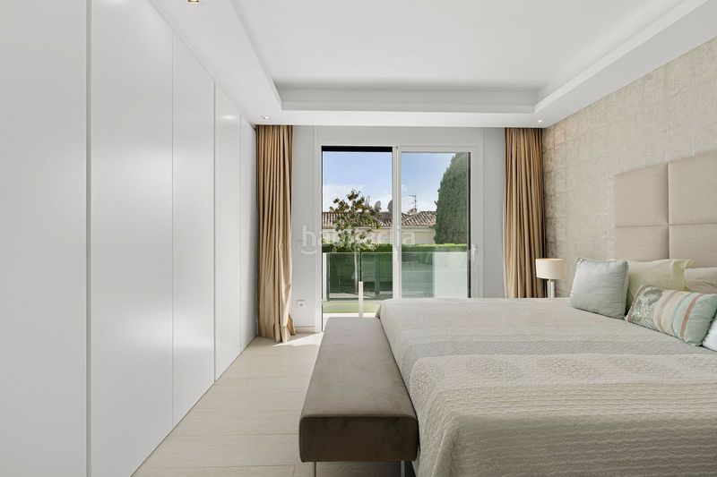 Foto 524fb204-a5b5-41f5-926c-3998fec52423. Casa adossada a Las Brisas Marbella