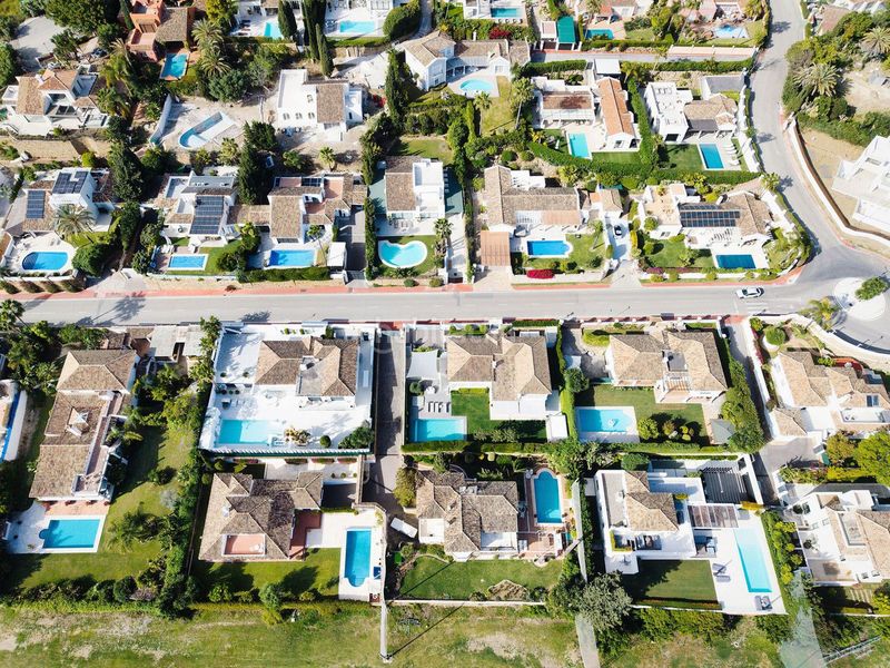 Foto e161bbb9-1e02-42da-83d1-98e7928532a5. Casa adossada a Las Brisas Marbella