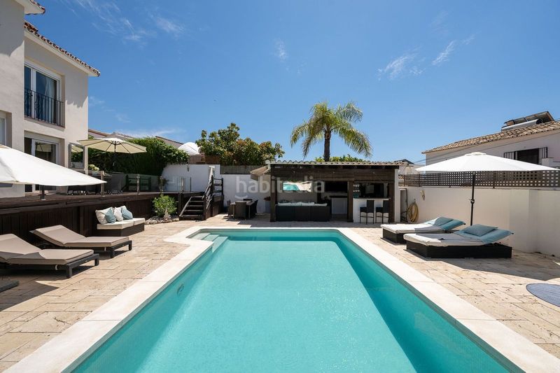 Foto a9efc62b-e4d4-491a-935a-5ce95ca1203a. Casa adosada en Río Real Marbella