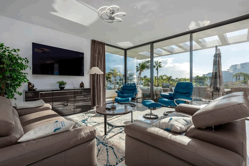 Foto 896e33fc-6931-480a-845b-bc1f8f633e0d. Àtic a Centro Estepona