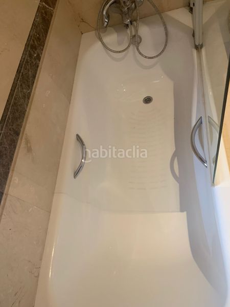 Foto 2c984c84-e1a2-4626-839e-395bd7972829. Pis amb aparcament a bahía de Marbella Marbella